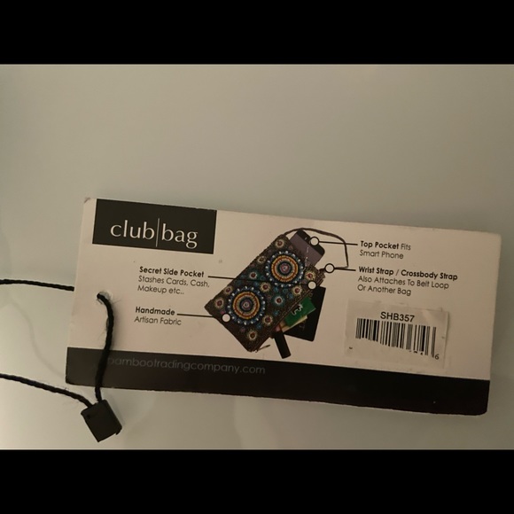 Charter club gloves & mermaid treasure club bag - Picture 6 of 6